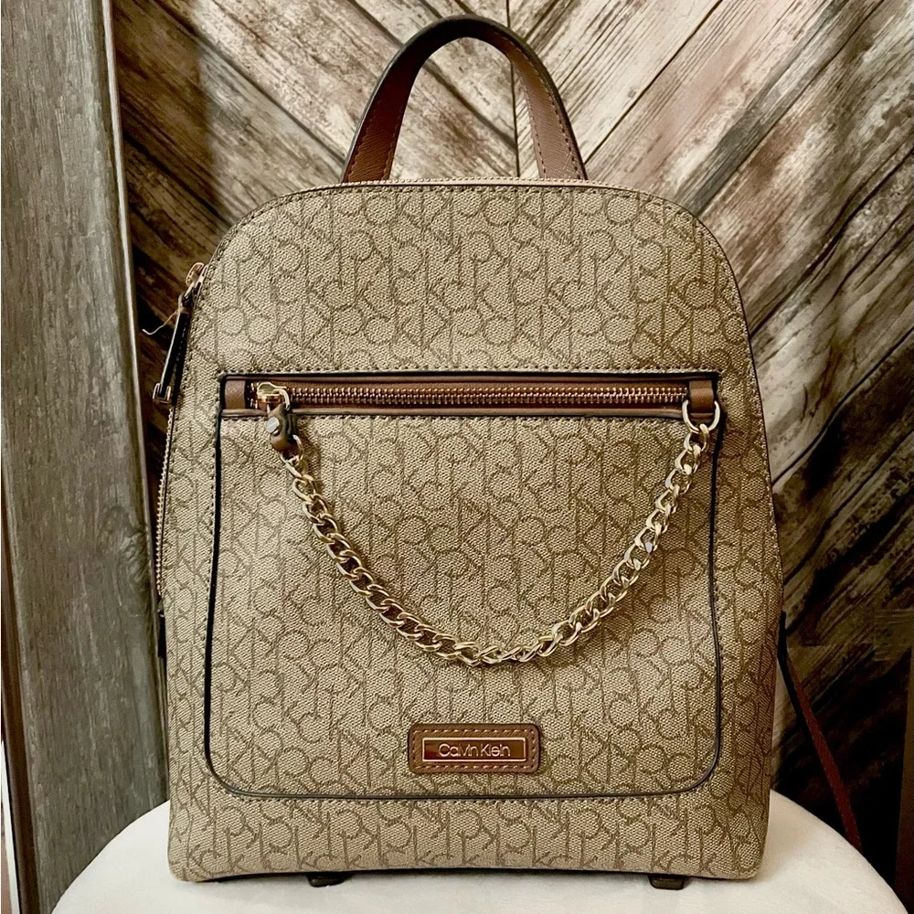 CK Calvin Klein Mini Bag Backpack ✨ - Picture 2 of 9